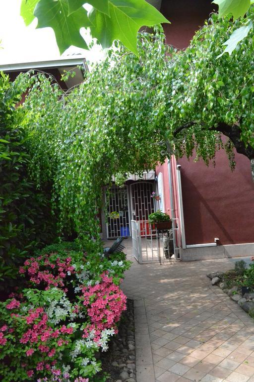 Villa Tulipani Ро Екстериор снимка